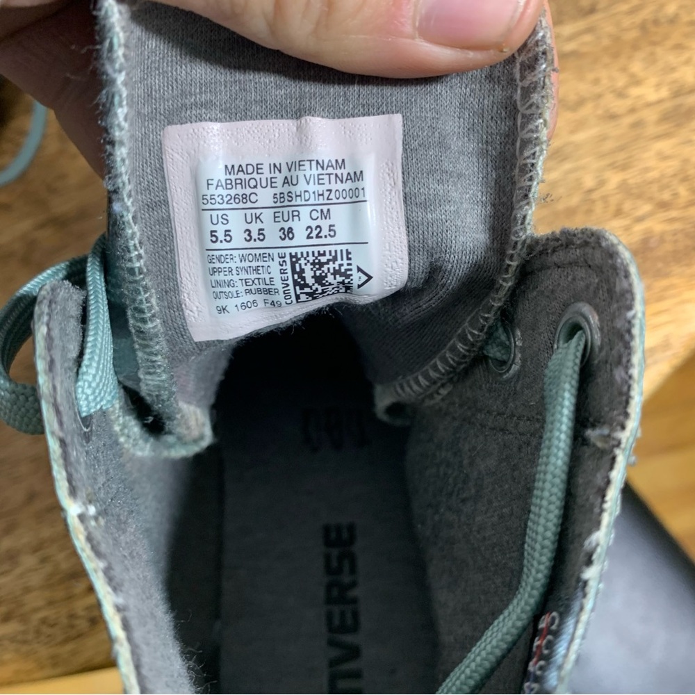 Converse sports shoes, like new - Picture 10 of 10